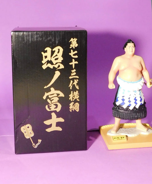 Terunofuji Yokozuna Figurine